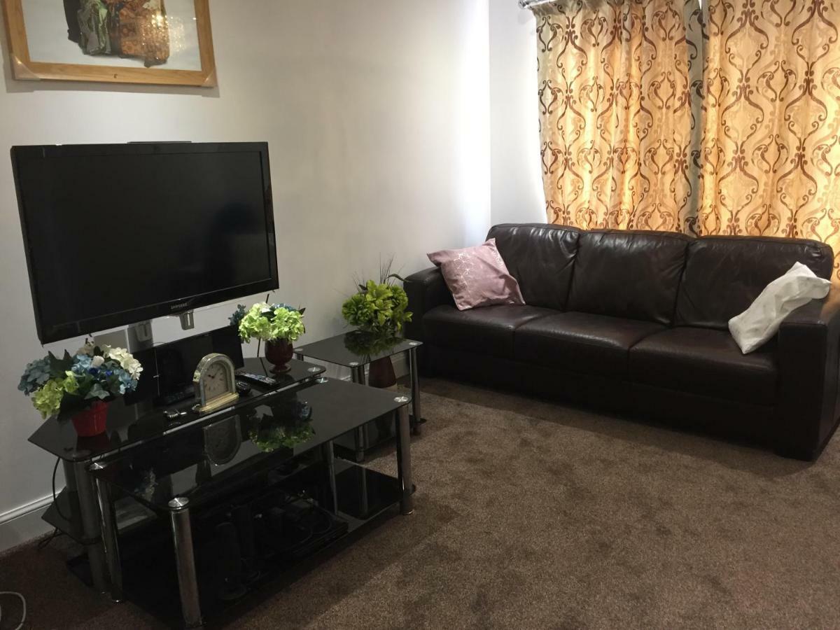 Alphalink Lodge مدليسبره المظهر الخارجي الصورة